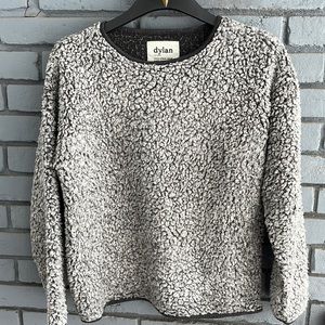 Dylan Sherpa crewneck sweater 🧡